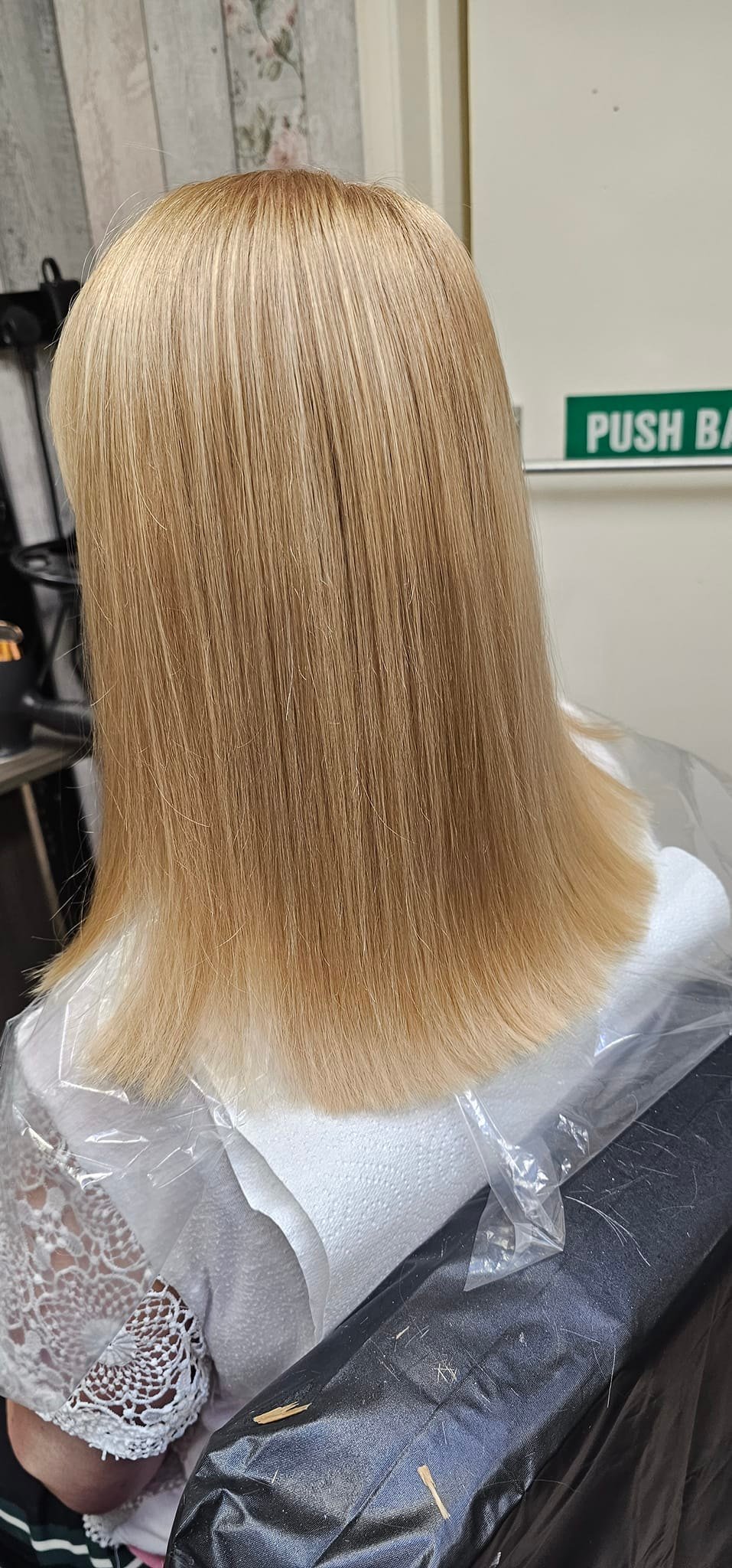 Polish hairdresser Rugby town centre